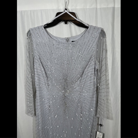 NWT Adrianna Papell‎ Sequin Beaded 3/4 Sleeve Gown - Picture 8 of 15